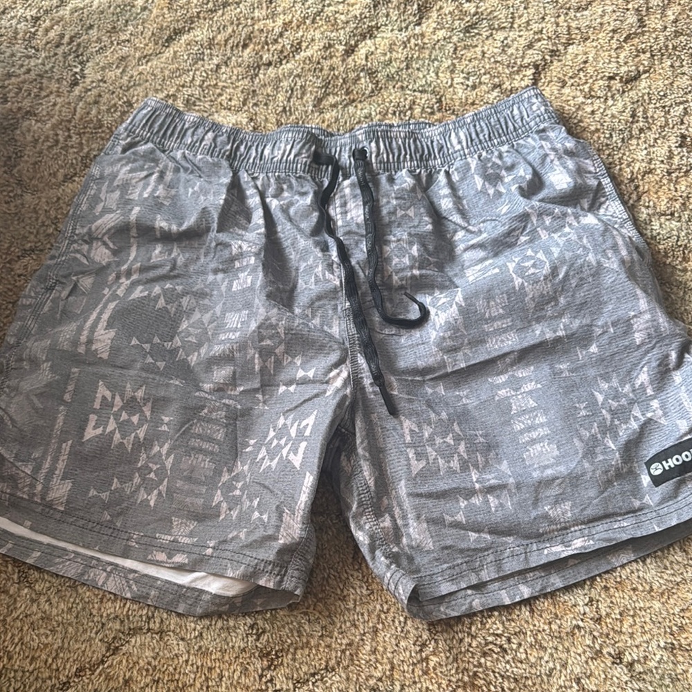 Hooey Gray Patterned Shorts